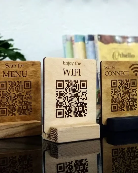 Letrero para escaneo de código QR de menú, wifi entre otros