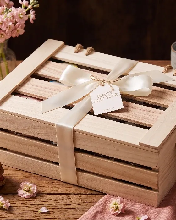 Canasta de Madera Decorativa para Regalos